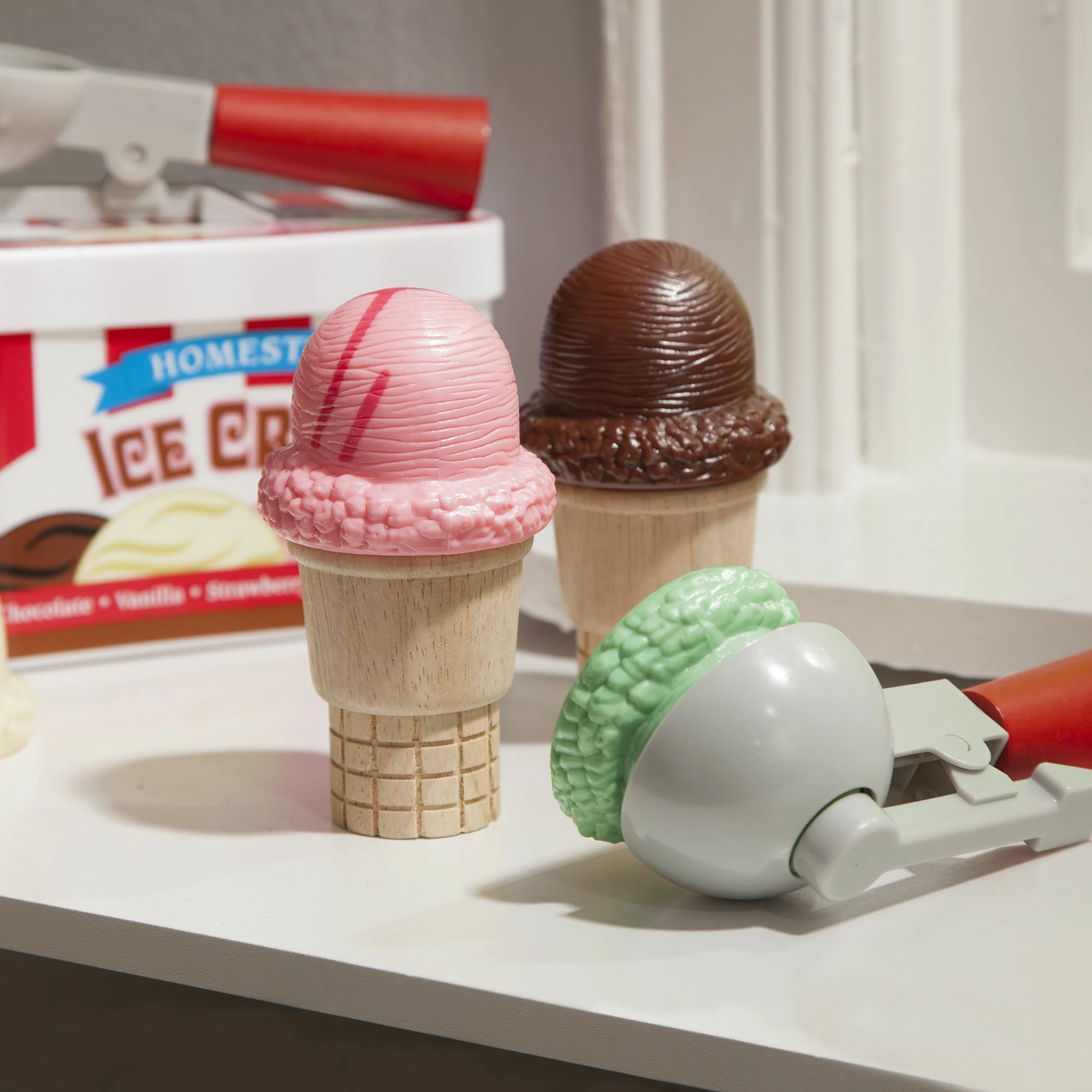 Melissa & Doug Scoop & Stack Ice Cream Cone Playset - Image 4