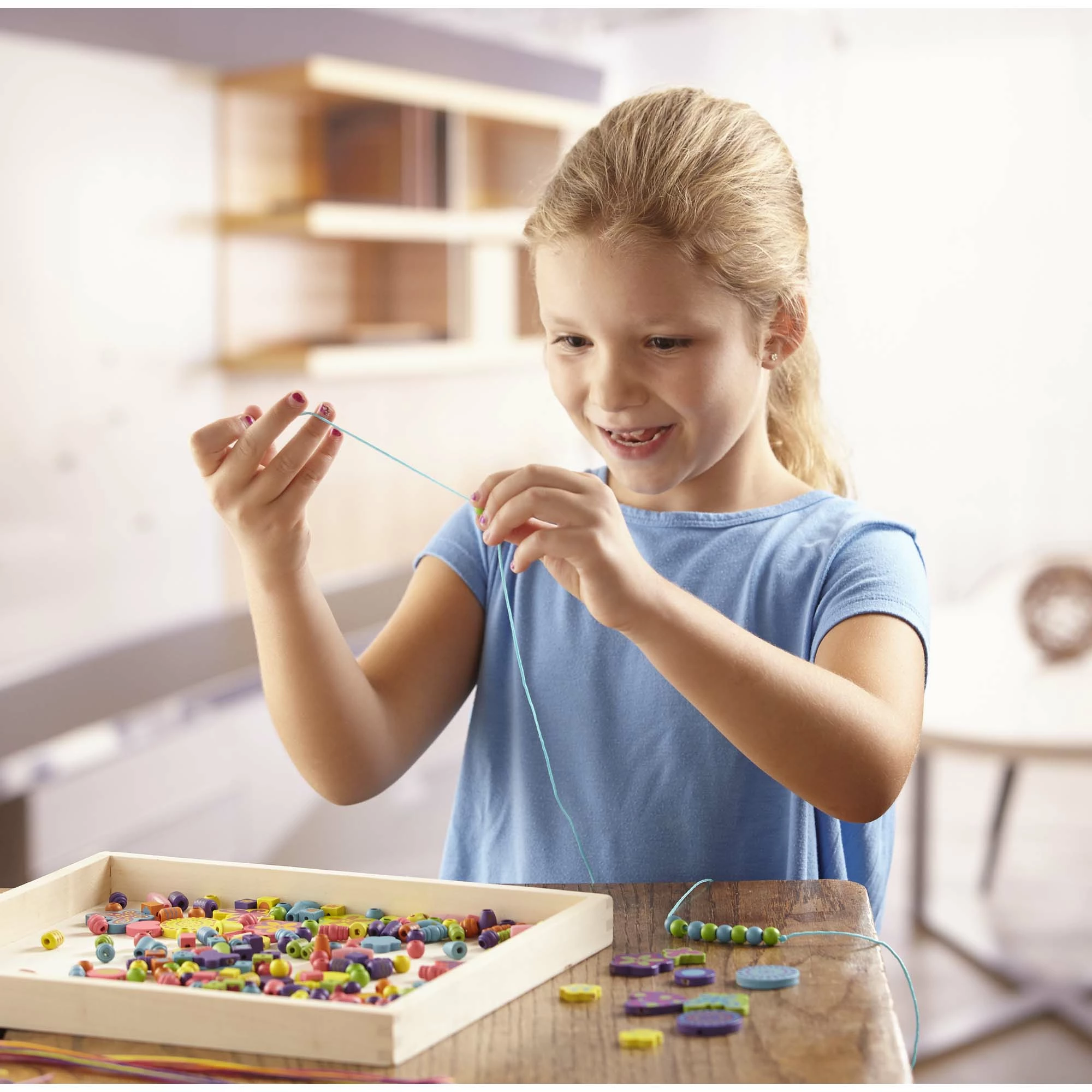 Melissa & Doug Bead Bouquet - Image 6