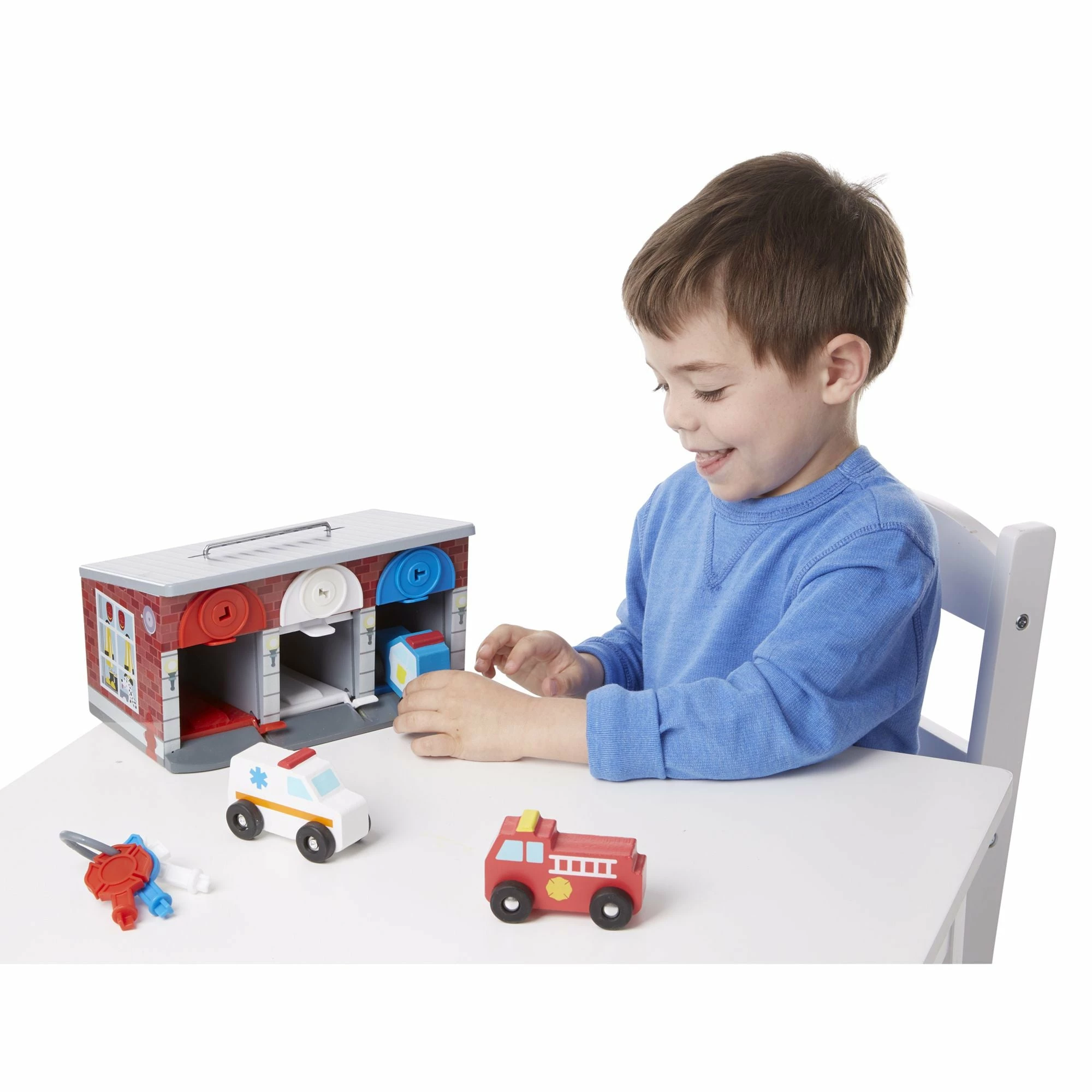 Melissa & Doug Keys & Cars Rescue Garage - Image 3