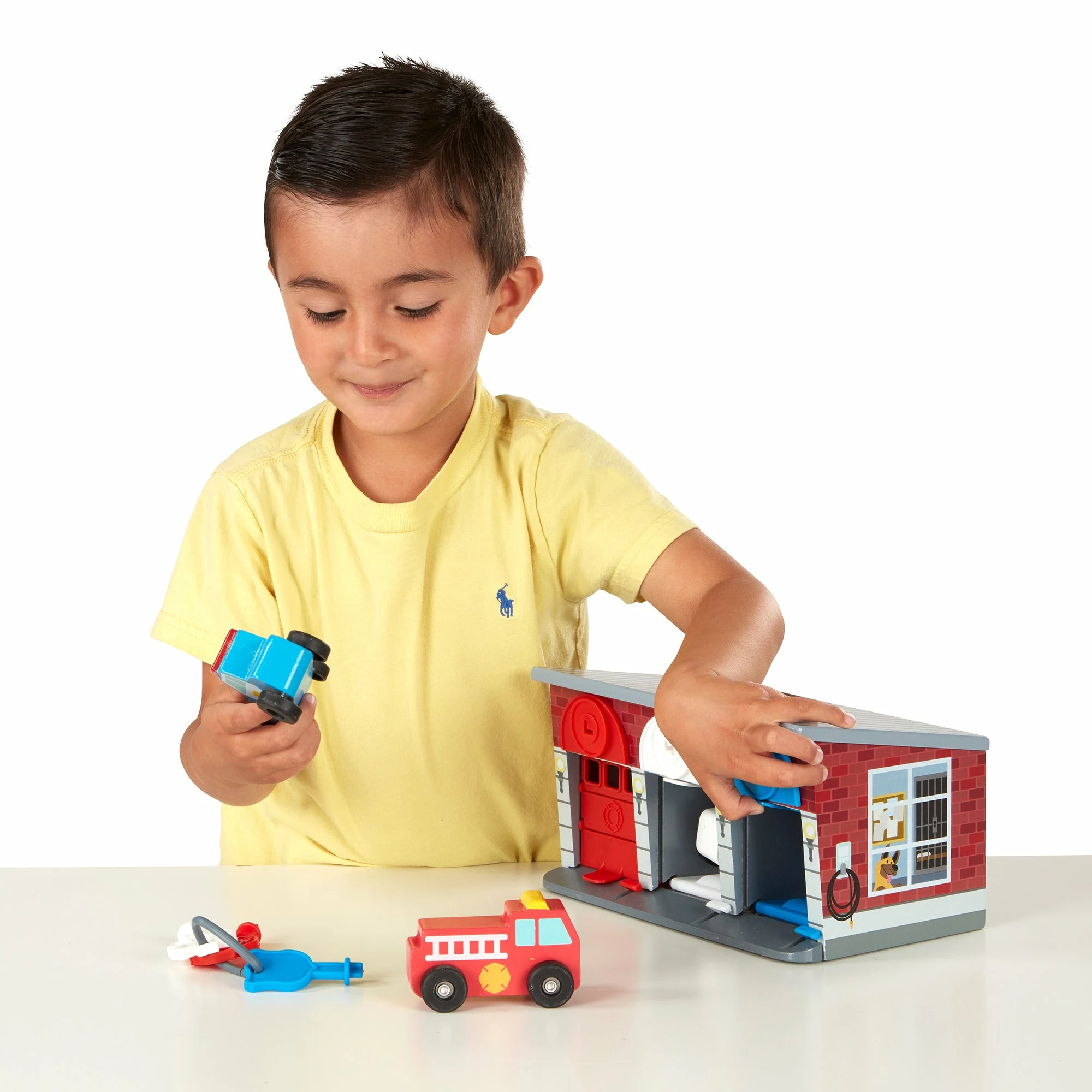 Melissa & Doug Keys & Cars Rescue Garage - Image 5