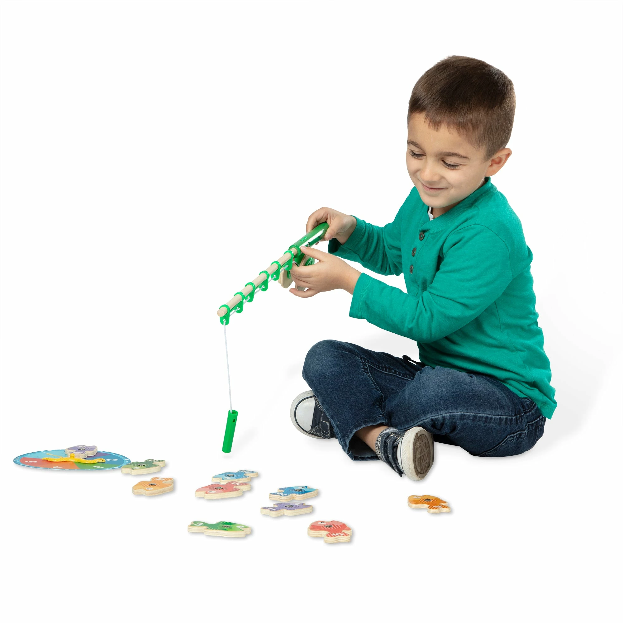 Melissa & Doug Catch & Count Fishing Game - Image 3